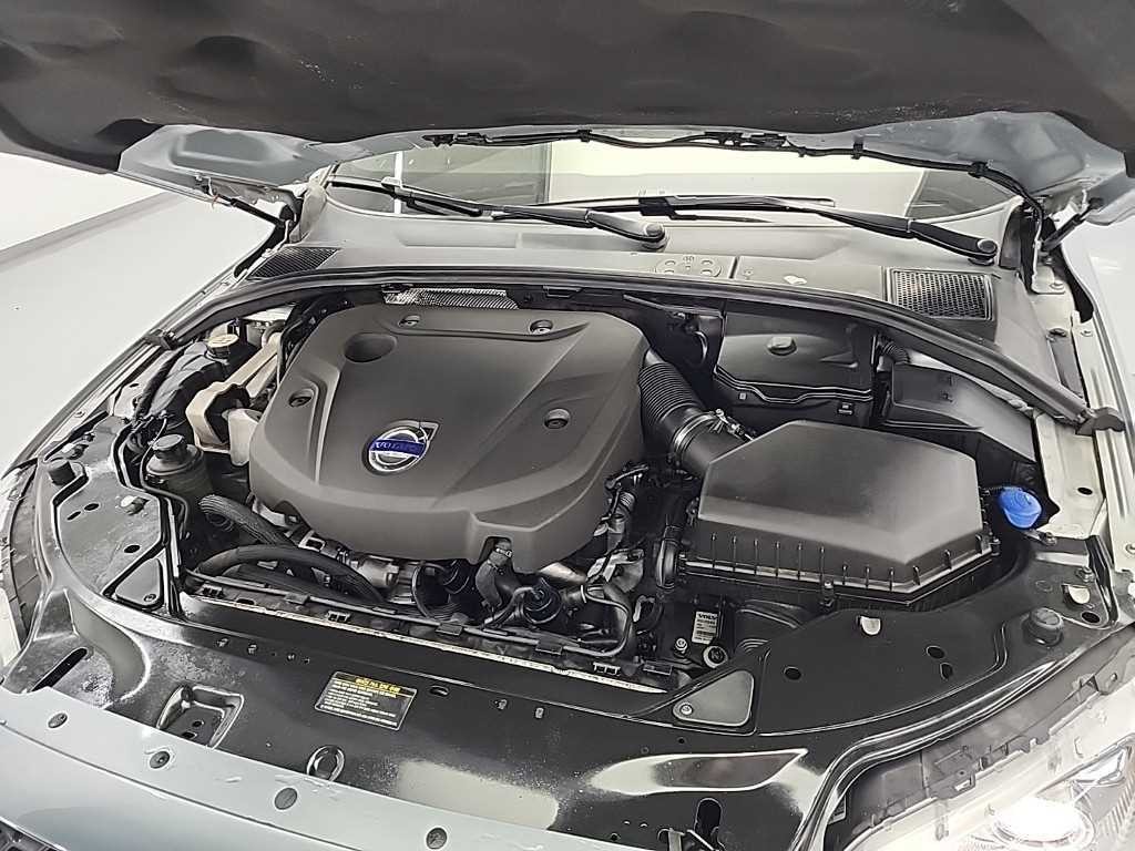 볼보 XC70 D4 이미지 5