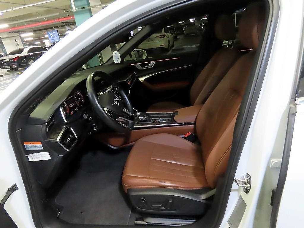 아우디 A6 A6 (C8) 45 TFSI 콰트로 프리미엄 이미지 6