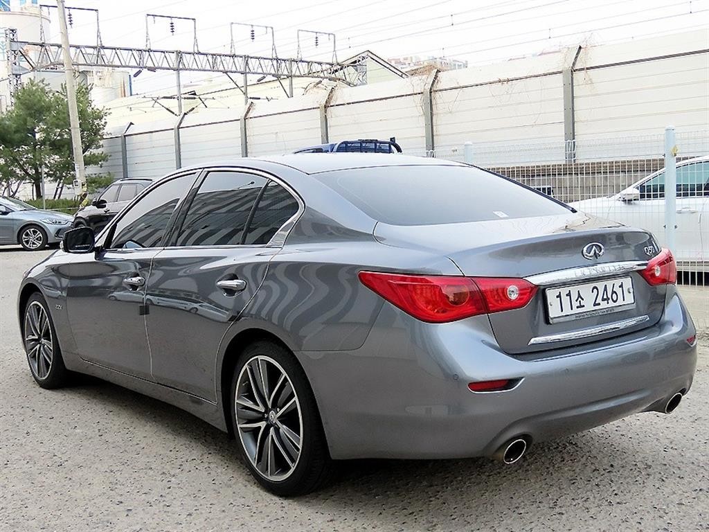 인피니티 Q Q50 2.2D 프리미엄 이미지 3