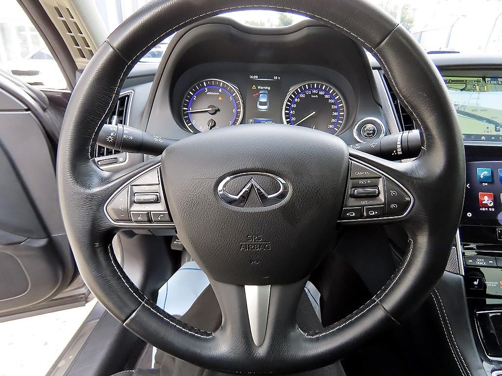 인피니티 Q Q50 2.2D 프리미엄 이미지 8