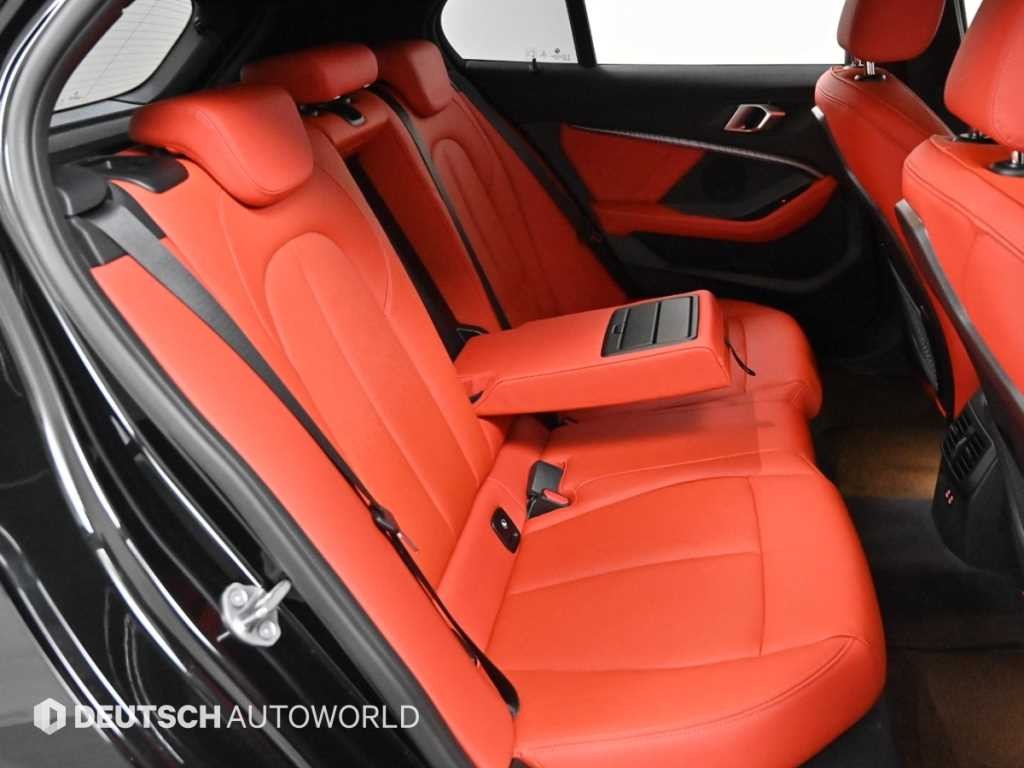 BMW 1시리즈 1시리즈 (F40) 120i M 스포츠 이미지 12