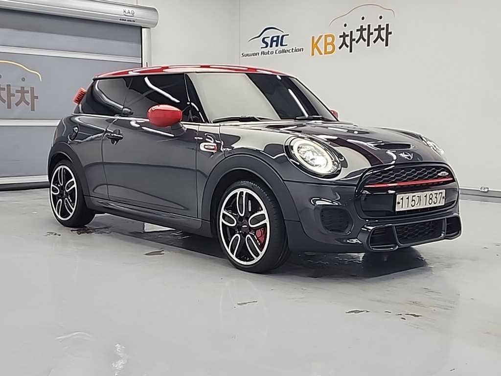 미니 쿠퍼 쿠퍼 S JCW 이미지 4