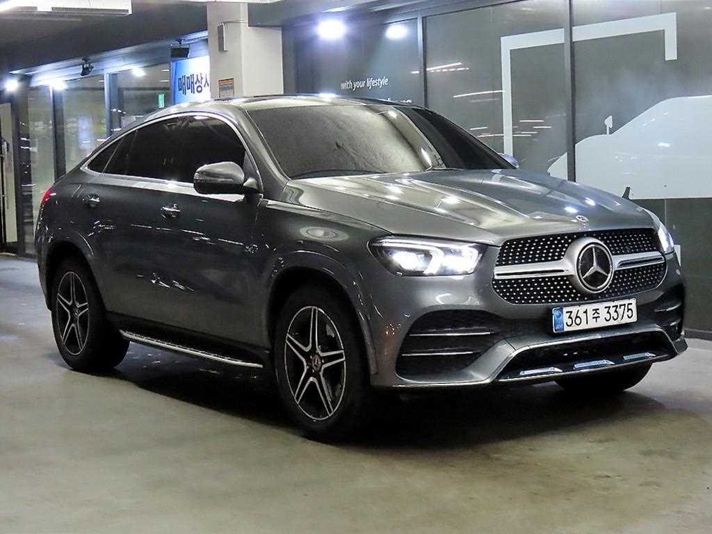 벤츠 GLE 클래스 GLE 클래스 W167 GLE 400d 4MATIC 쿠페 이미지 1