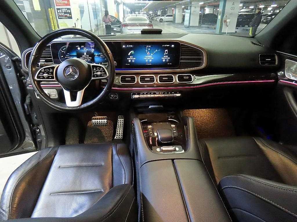 벤츠 GLE 클래스 GLE 클래스 W167 GLE 400d 4MATIC 쿠페 이미지 10