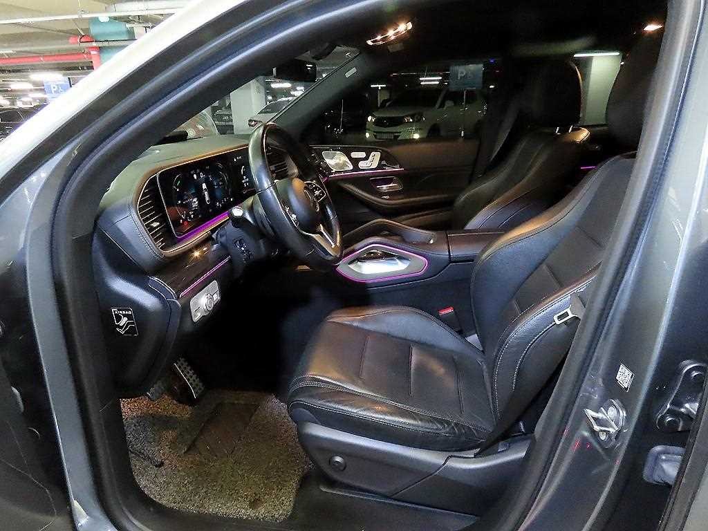 벤츠 GLE 클래스 GLE 클래스 W167 GLE 400d 4MATIC 쿠페 이미지 6
