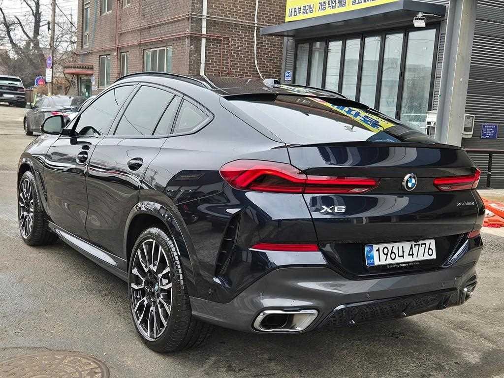 BMW X6 X6 (G06) xDrive 30d M 스포츠 이미지 3