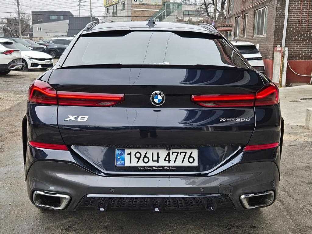 BMW X6 X6 (G06) xDrive 30d M 스포츠 이미지 4