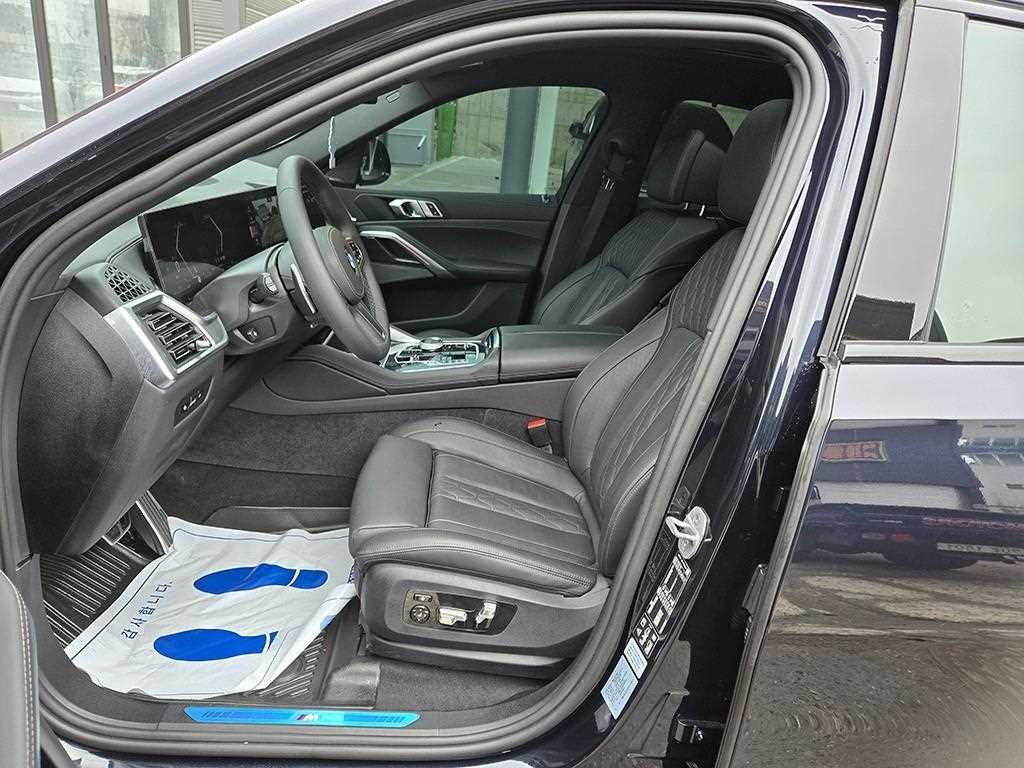 BMW X6 X6 (G06) xDrive 30d M 스포츠 이미지 5
