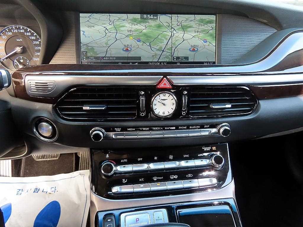 제네시스 EQ900 3.3 T-GDI AWD 럭셔리 이미지 12