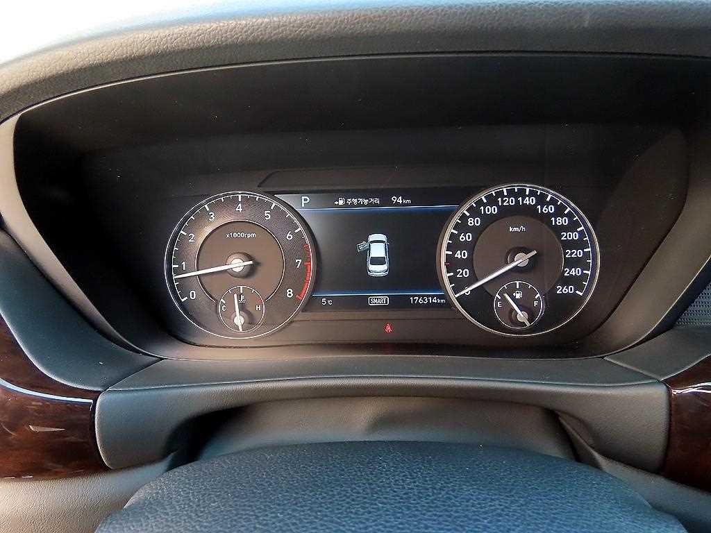 제네시스 EQ900 3.3 T-GDI AWD 럭셔리 이미지 9
