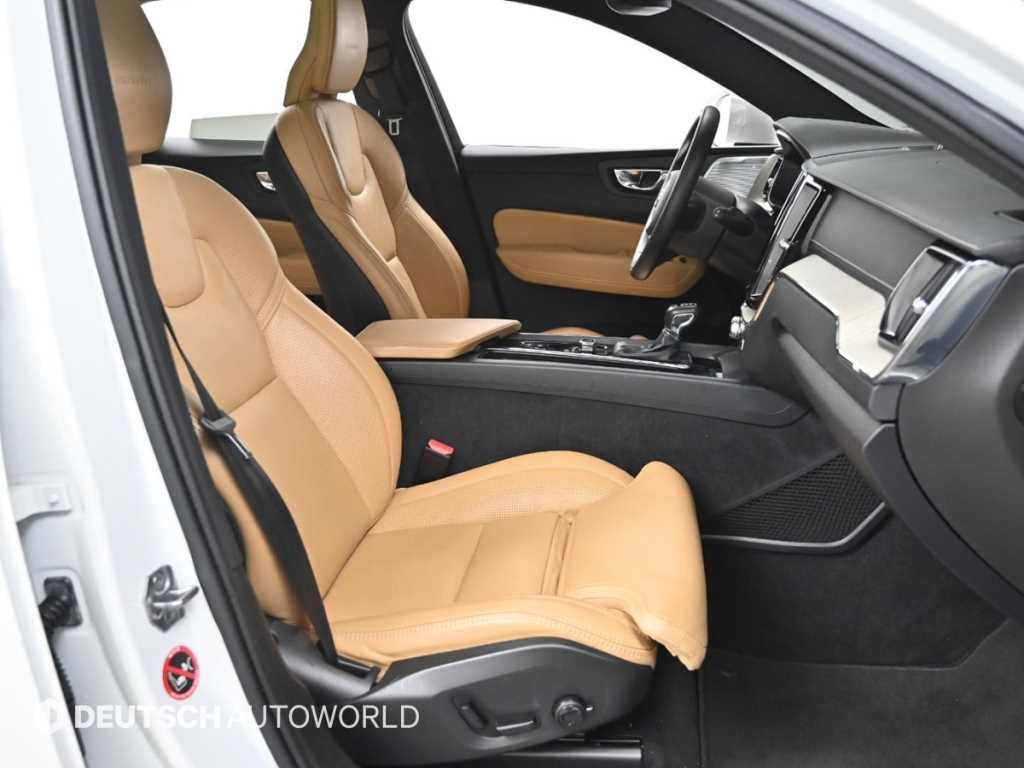 볼보 XC60 XC60(2세대) T6 AWD 인스크립션 이미지 10