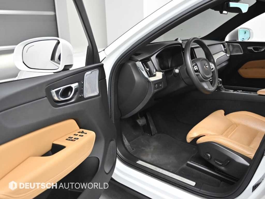 볼보 XC60 XC60(2세대) T6 AWD 인스크립션 이미지 11