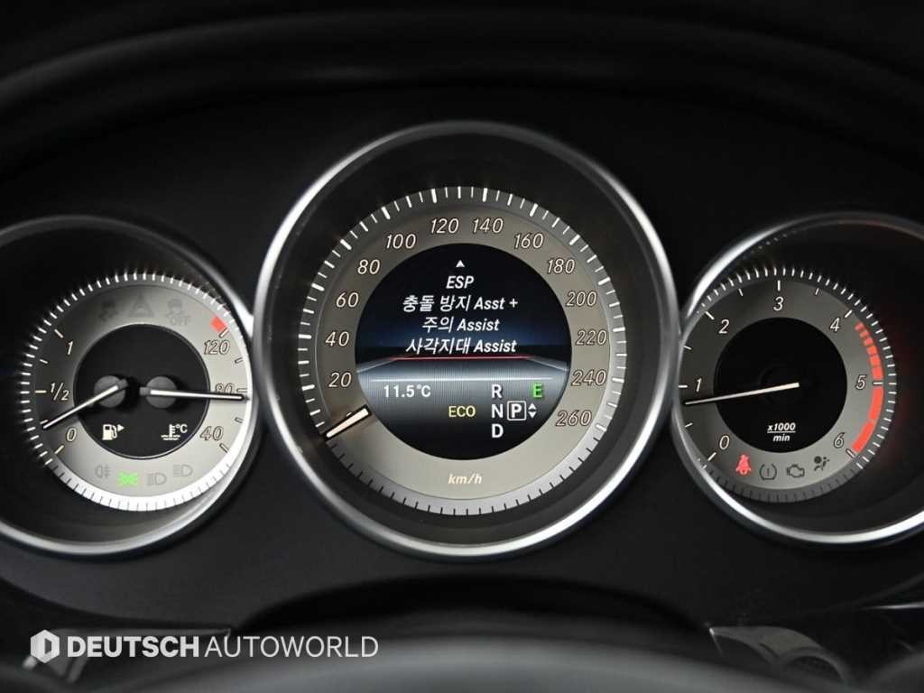 벤츠 CLS 클래스 CLS클래스 W218 CLS 250 d 4MATIC 이미지 17