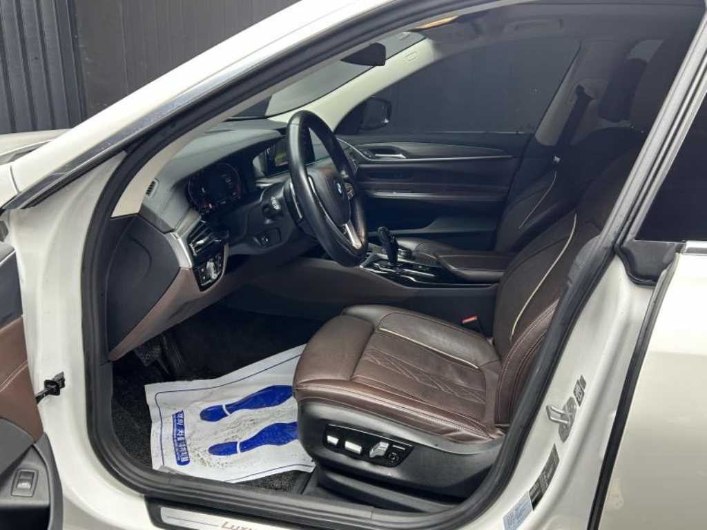 BMW 그란투리스모 6시리즈 GT (G32) 620d 럭셔리 이미지 5