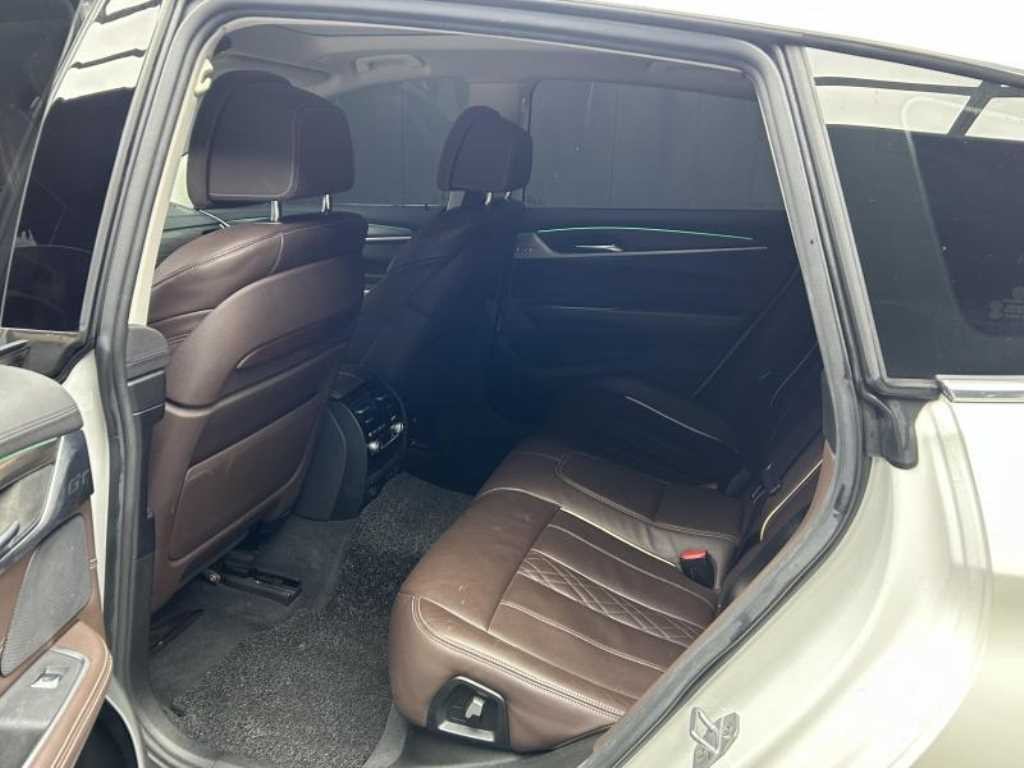 BMW 그란투리스모 6시리즈 GT (G32) 620d 럭셔리 이미지 6