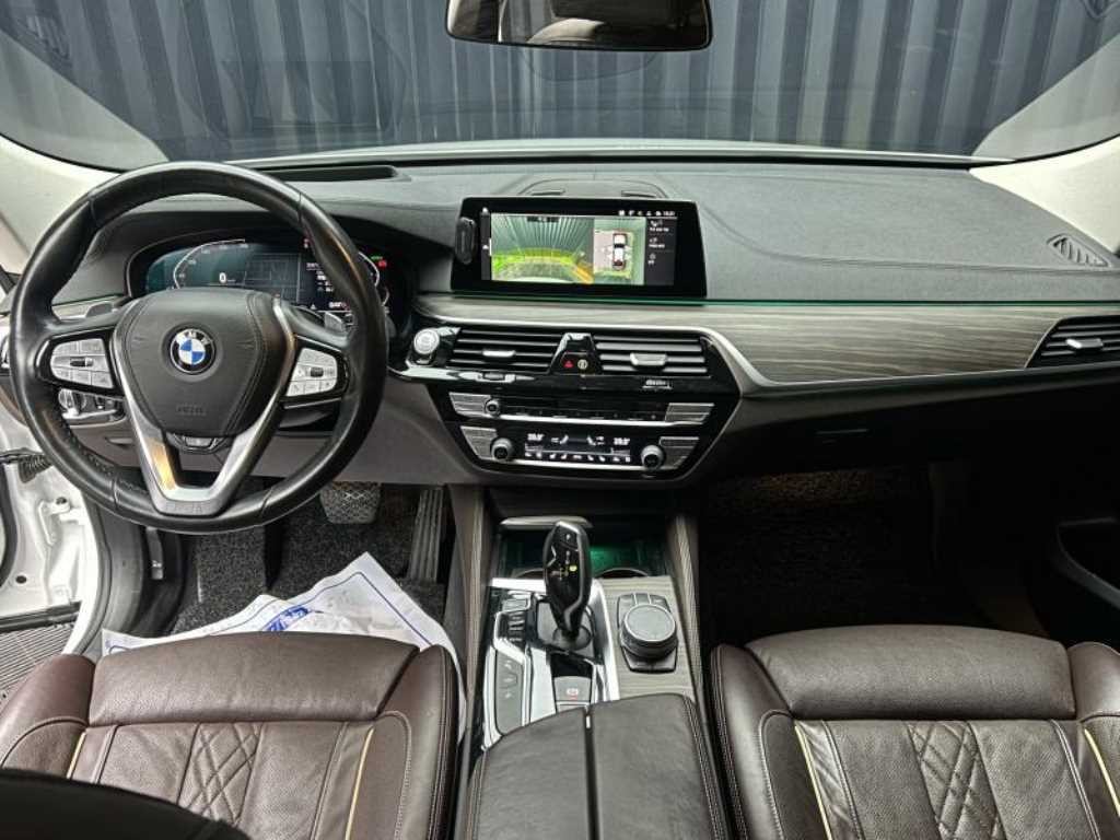 BMW 그란투리스모 6시리즈 GT (G32) 620d 럭셔리 이미지 9