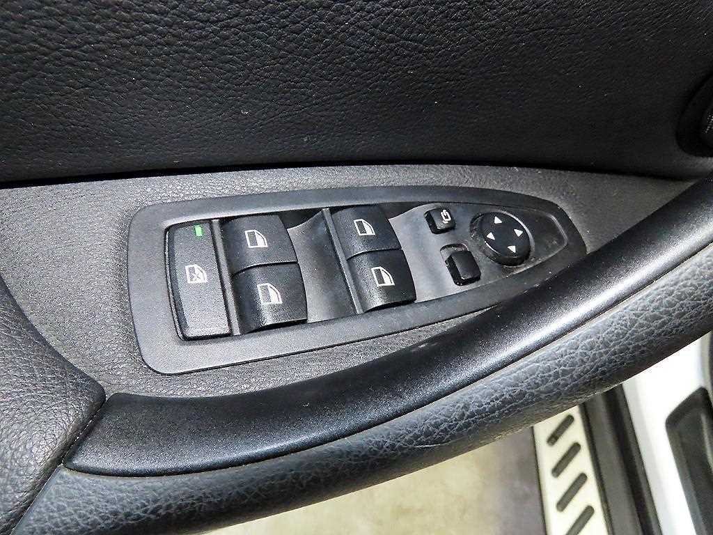 BMW X1 X1 (F48) xDrive 18d 이미지 13