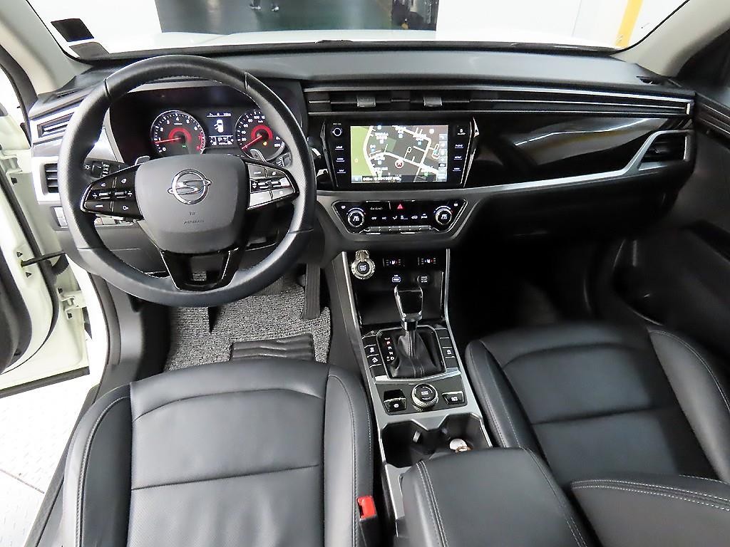KG모빌리티(쌍용) 코란도 뷰티풀코란도 2WD 가솔린 1.5 C5 플러스 이미지 7