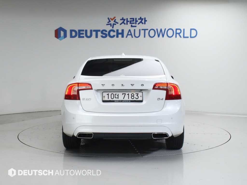 볼보 S60 뉴S60 D4 이미지 4