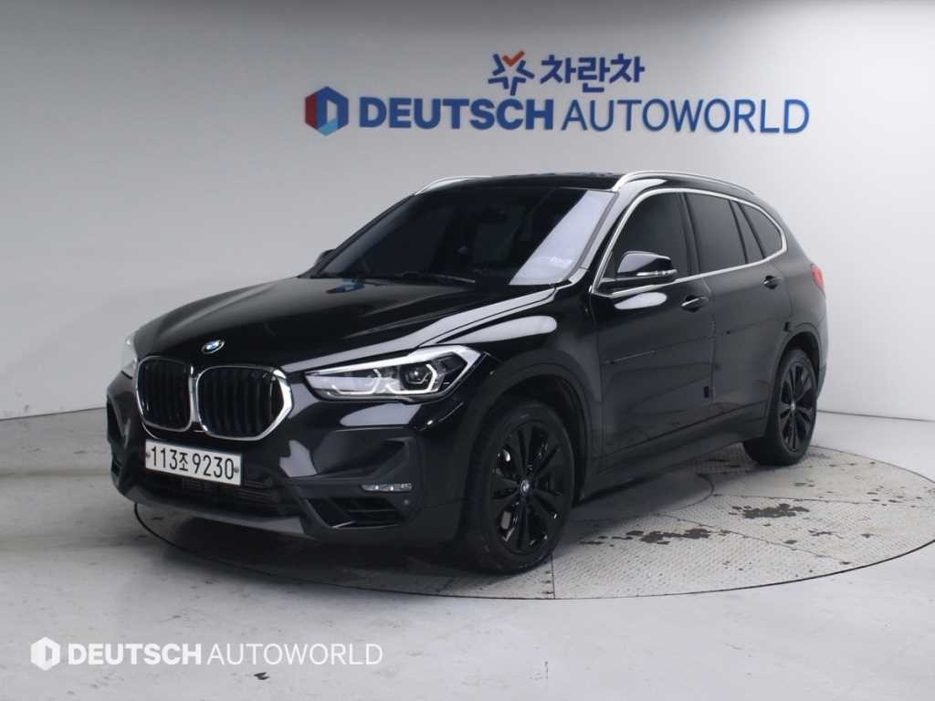 BMW X1 X1 (F48) xDrive 20i 어드밴티지 이미지 1
