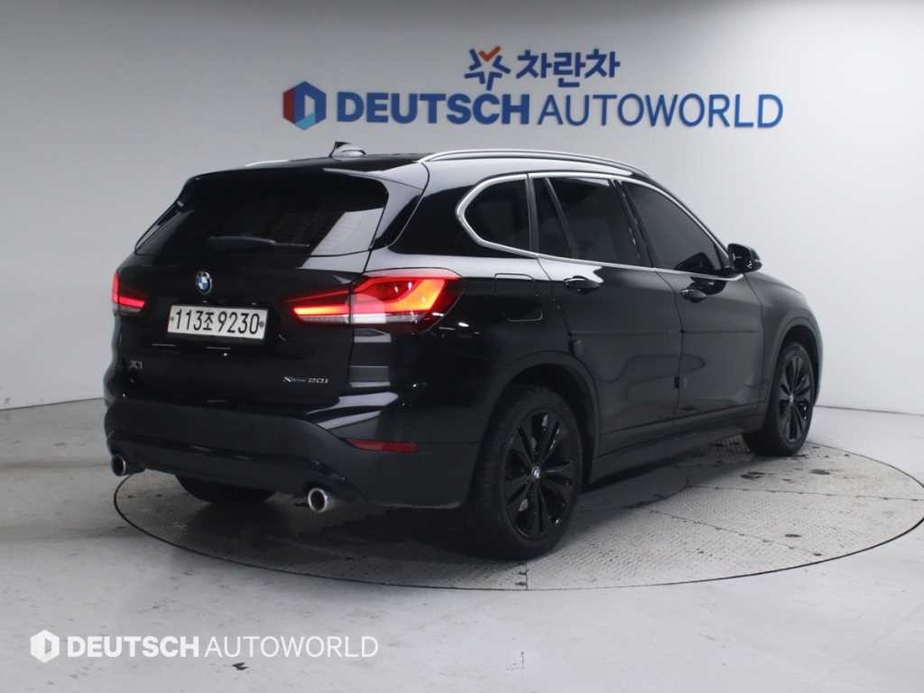 BMW X1 X1 (F48) xDrive 20i 어드밴티지 이미지 2