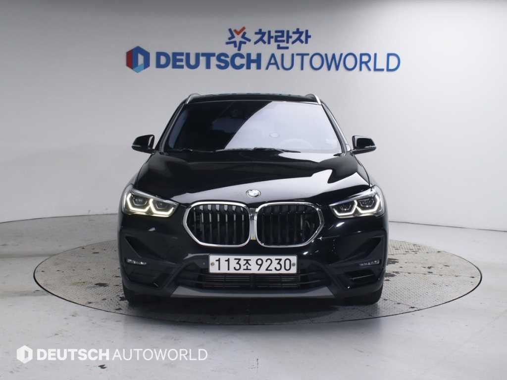BMW X1 X1 (F48) xDrive 20i 어드밴티지 이미지 3