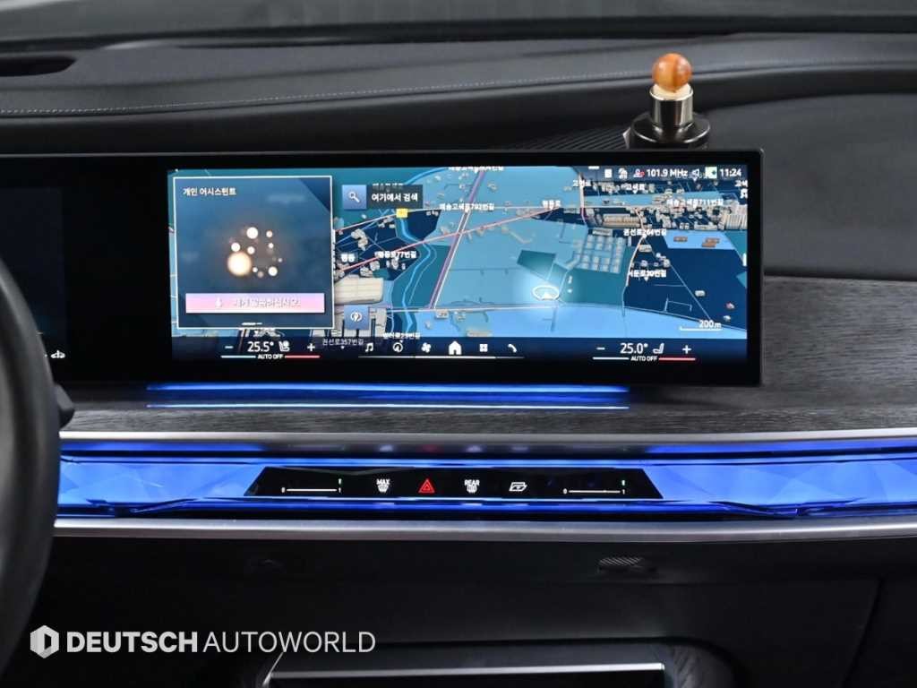 BMW 7시리즈 7시리즈 (G70) 740d xDrive M 스포츠 이미지 14