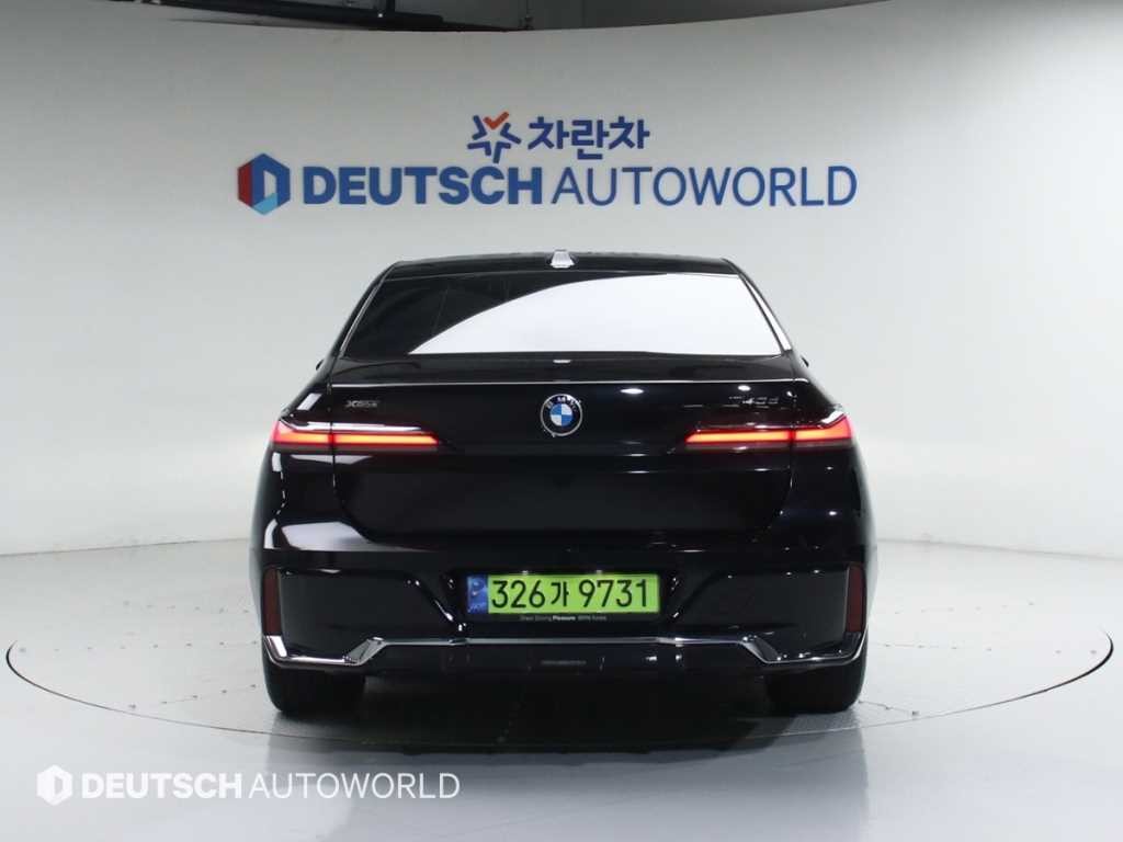 BMW 7시리즈 7시리즈 (G70) 740d xDrive M 스포츠 이미지 4