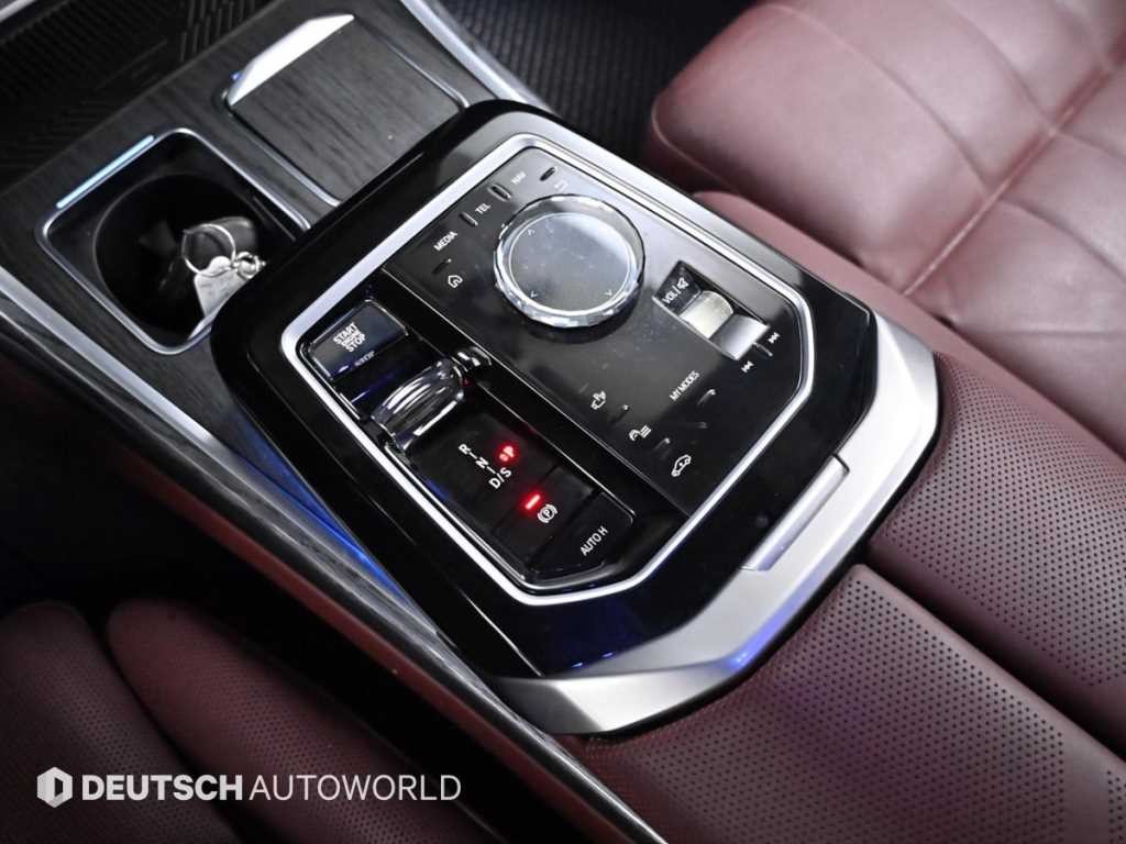 BMW 7시리즈 7시리즈 (G70) 740d xDrive M 스포츠 이미지 9