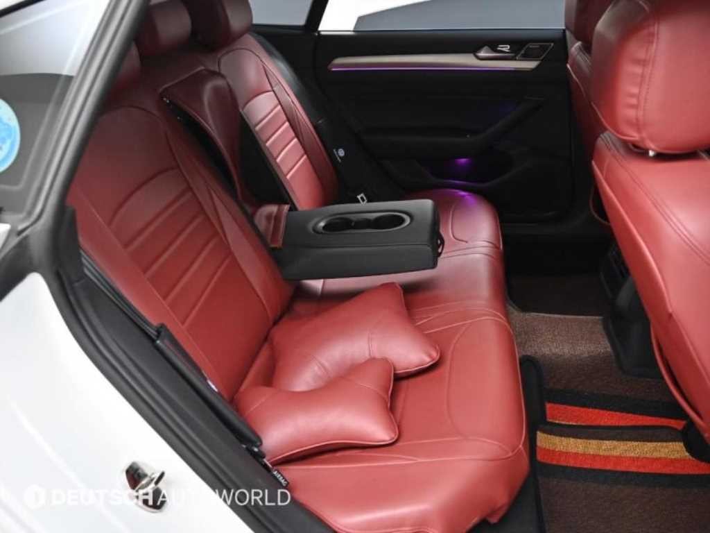 폭스바겐 아테온 2.0 TDI 엘레강스 프리미엄 이미지 12