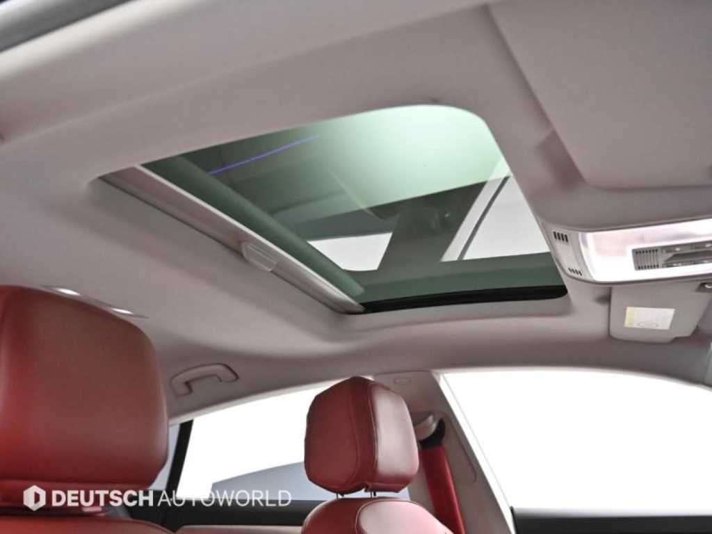 폭스바겐 아테온 2.0 TDI 엘레강스 프리미엄 이미지 19