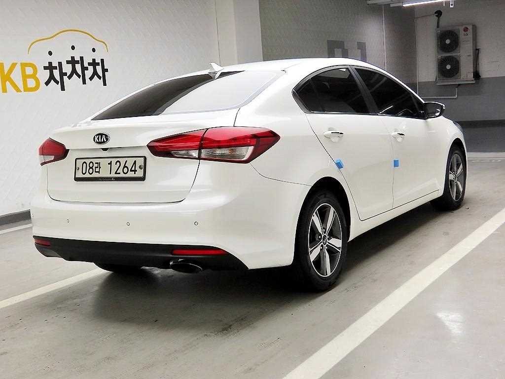 기아 K3 더뉴 K3 1.6 GDI 트렌디 스타일 이미지 4