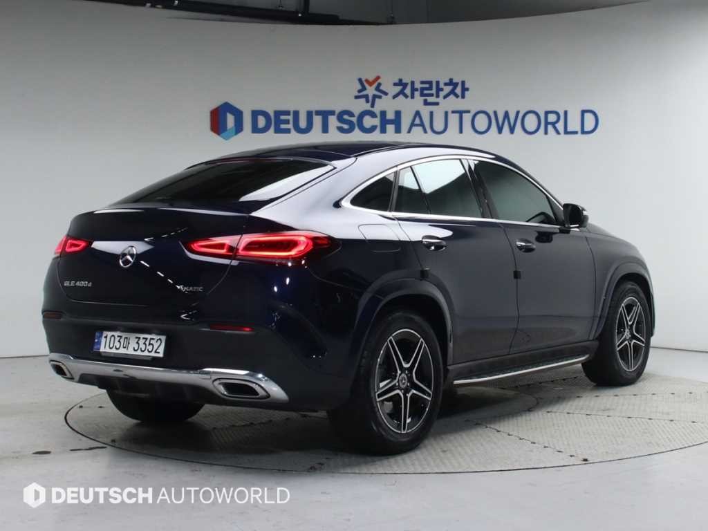 벤츠 GLE 클래스 GLE 클래스 W167 GLE 400d 4MATIC 쿠페 이미지 2
