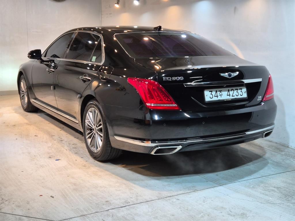 제네시스 EQ900 3.8 GDI AWD 프리미엄 럭셔리 이미지 4
