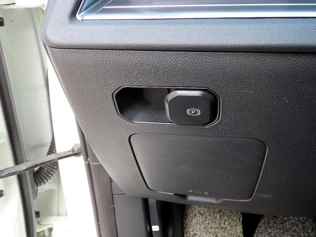 KG모빌리티(쌍용) 토레스 1.5 GDI-T 4WD T7 이미지 12