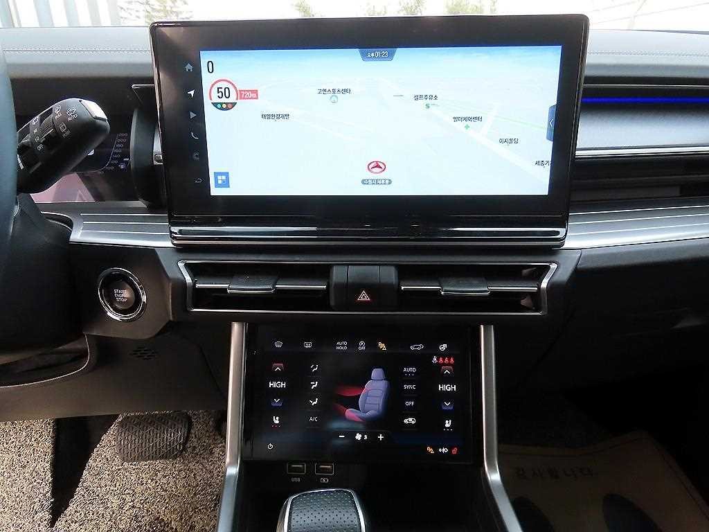 KG모빌리티(쌍용) 토레스 1.5 GDI-T 4WD T7 이미지 13