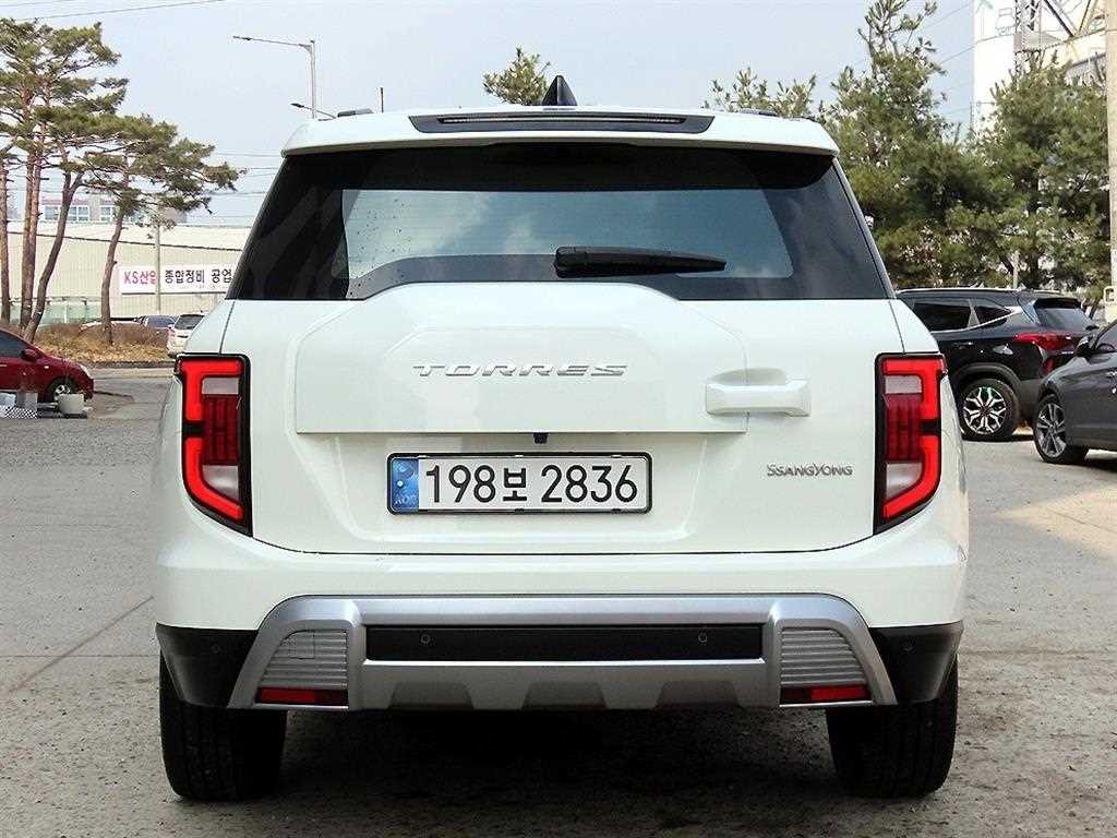 KG모빌리티(쌍용) 토레스 1.5 GDI-T 4WD T7 이미지 4