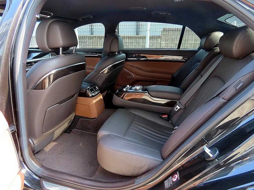 제네시스 G90 3.8 GDI AWD 럭셔리 이미지 6