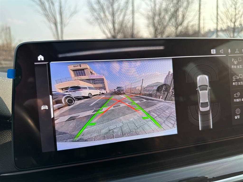 BMW 5시리즈 5시리즈 (G30) 520i M 스포츠 이미지 9