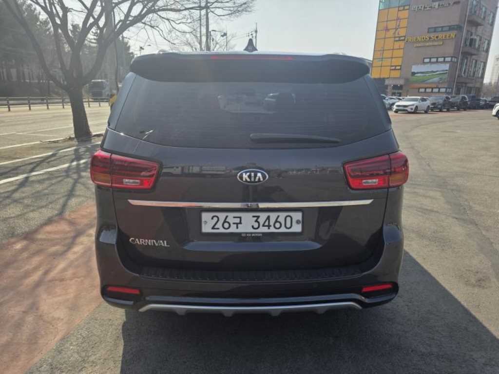 기아 카니발 더 뉴 카니발 디젤 9인승 노블레스 스페셜 이미지 4
