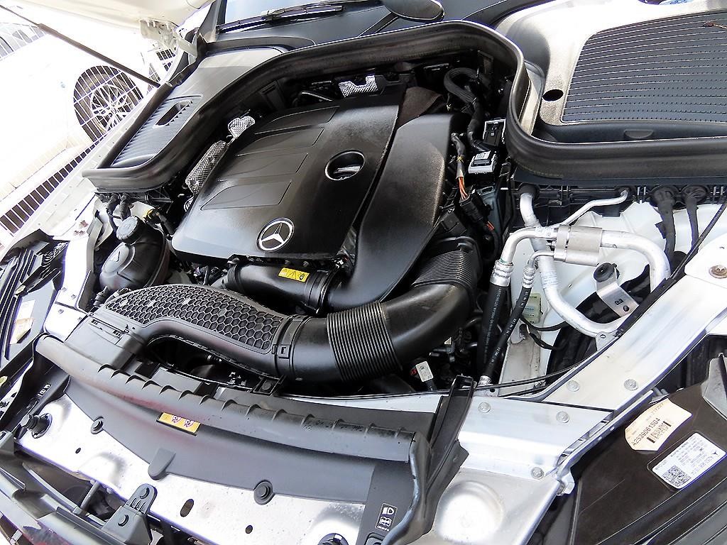 벤츠 GLC 클래스 GLC클래스 X253 GLC 300 4MATIC 쿠페 이미지 19