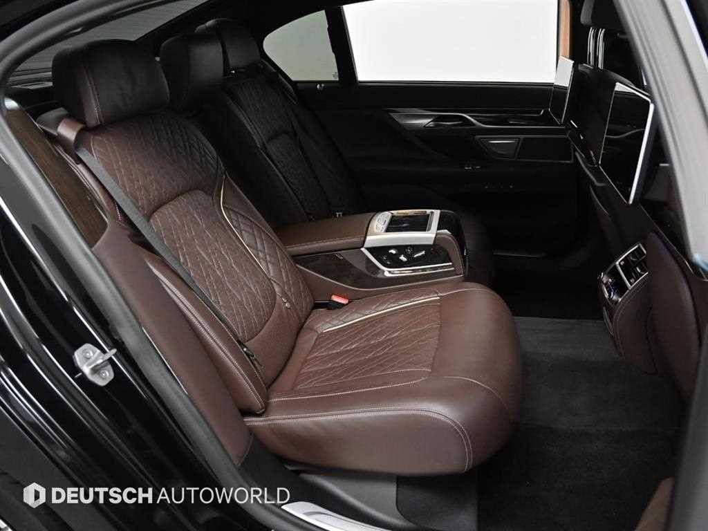 BMW 7시리즈 7시리즈 (G11) 740Li xDrive 디자인 퓨어 엑설런스 이미지 12