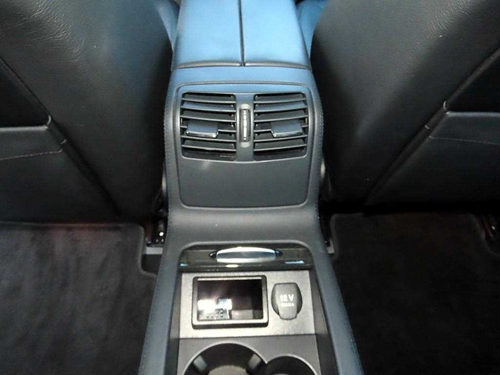 벤츠 CLS 클래스 CLS클래스 W218 CLS 250 d 4MATIC 이미지 16