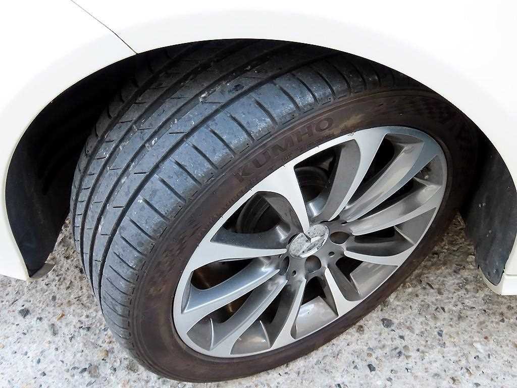 벤츠 CLS 클래스 CLS클래스 W218 CLS 250 d 4MATIC 이미지 20