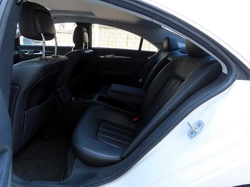 벤츠 CLS 클래스 CLS클래스 W218 CLS 250 d 4MATIC 이미지 6