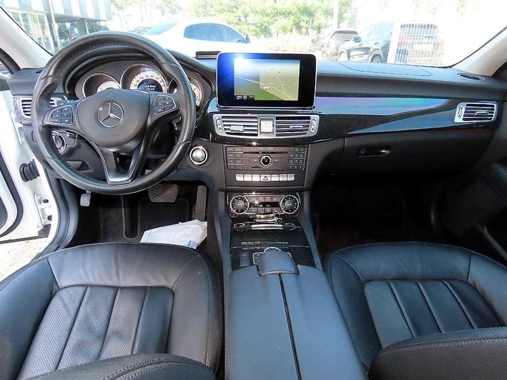 벤츠 CLS 클래스 CLS클래스 W218 CLS 250 d 4MATIC 이미지 7