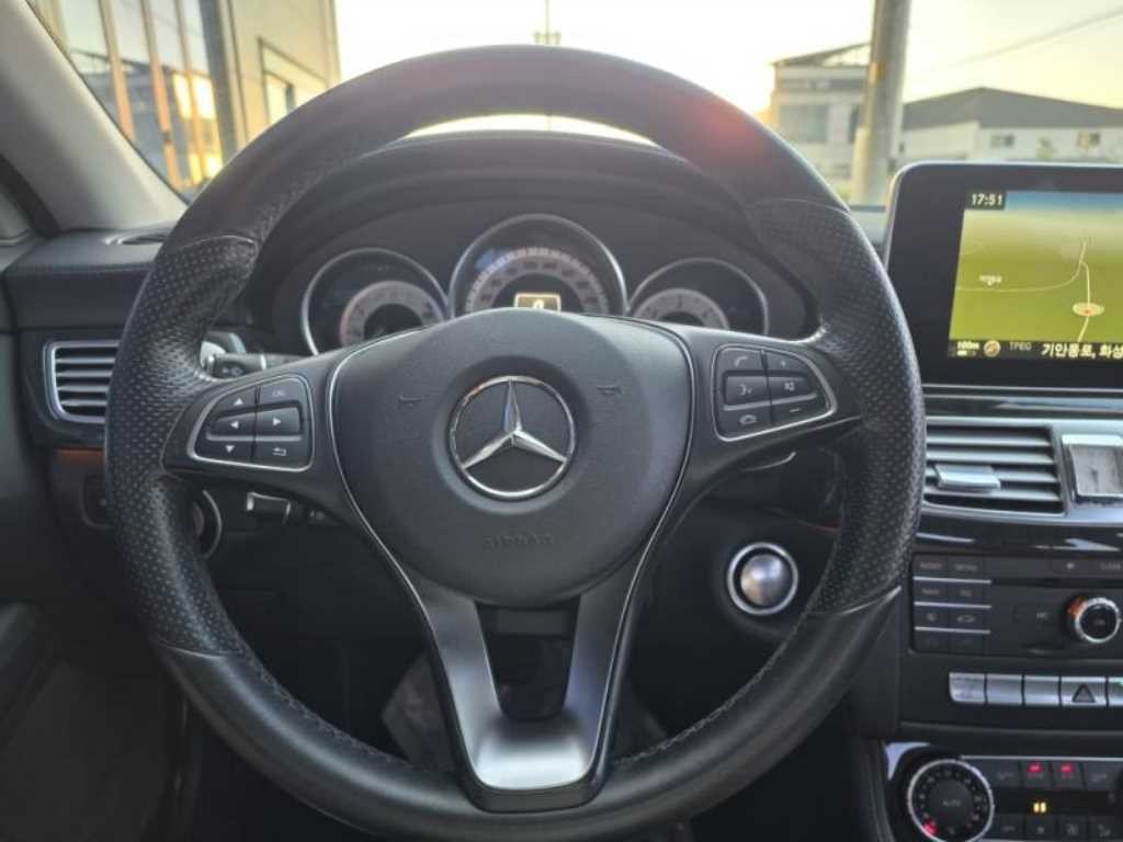 벤츠 CLS 클래스 CLS클래스 W218 CLS 250 d 4MATIC 이미지 8