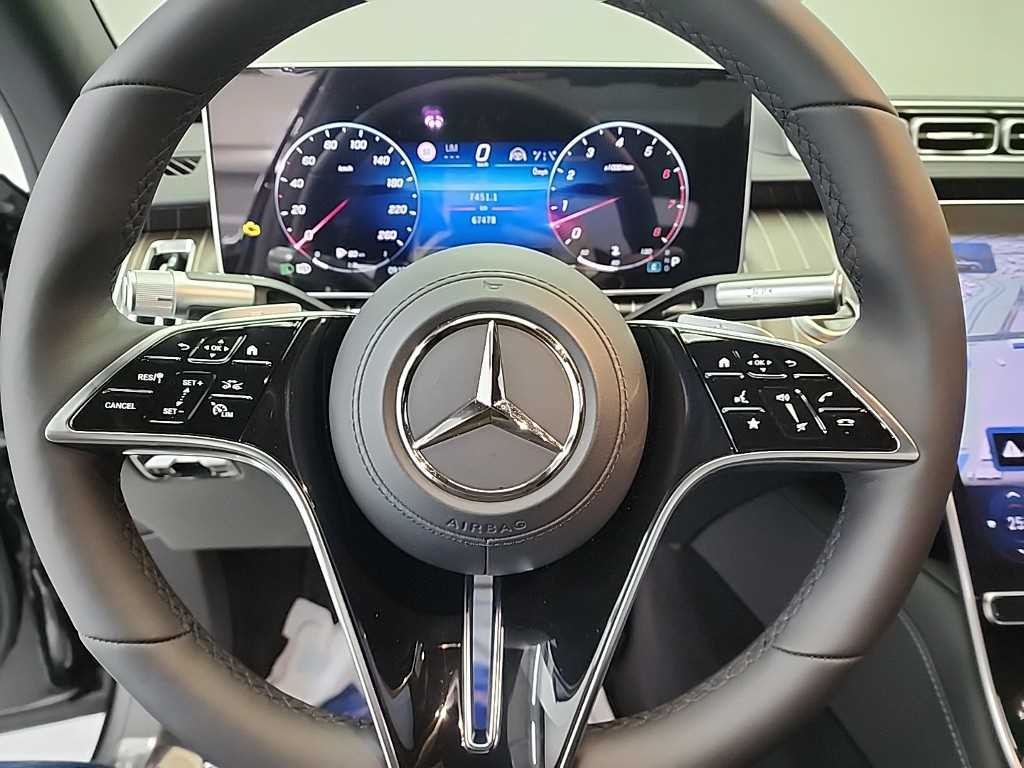 벤츠 S 클래스 S클래스-W223 마이바흐 S680 4MATIC 이미지 9