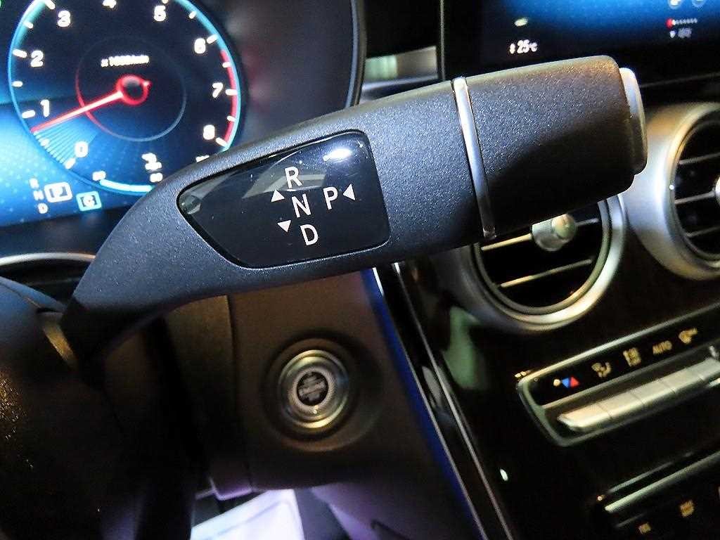 벤츠 GLC 클래스 GLC클래스 X253 GLC 300 4MATIC 프리미엄 이미지 12