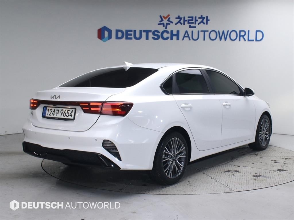 기아 K3 더뉴 K3 2세대 1.6 가솔린 노블레스 이미지 2